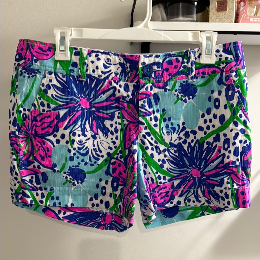 Lilly Pulitzer Callahan shorts size 6